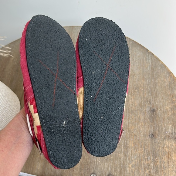 Laurentian Chief Original Moccasin Slippers Red Suede Leather Women Size 7 - Picture 14 of 15
